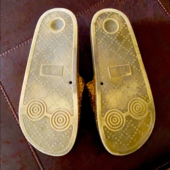 💋Sandals 💋 - Picture 3 of 4